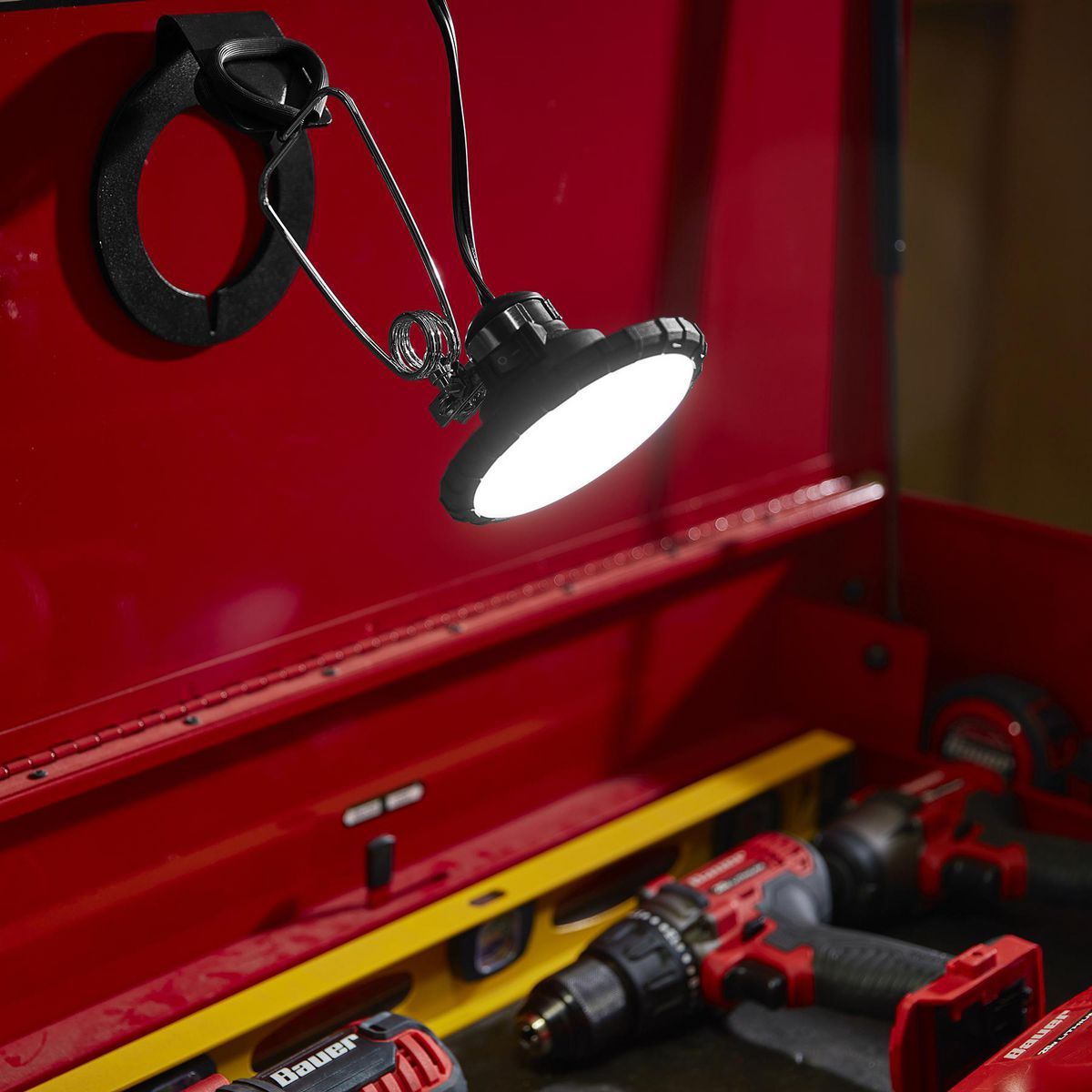 BRAUN 800 Lumen LED Clamp Light