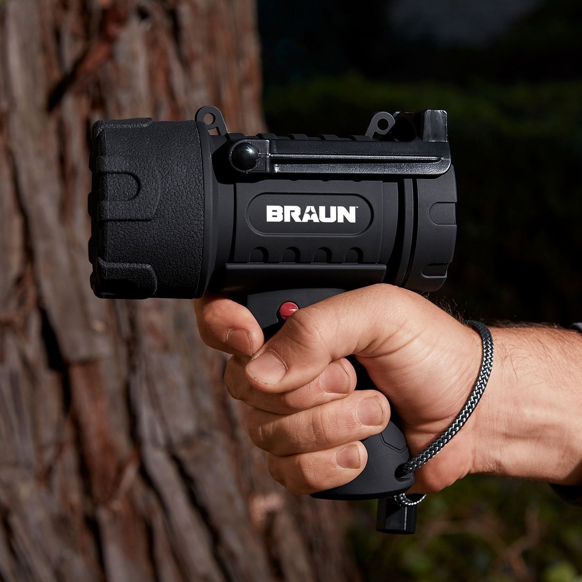 BRAUN 400 Lumen Rechargeable Waterproof LED Spotlight