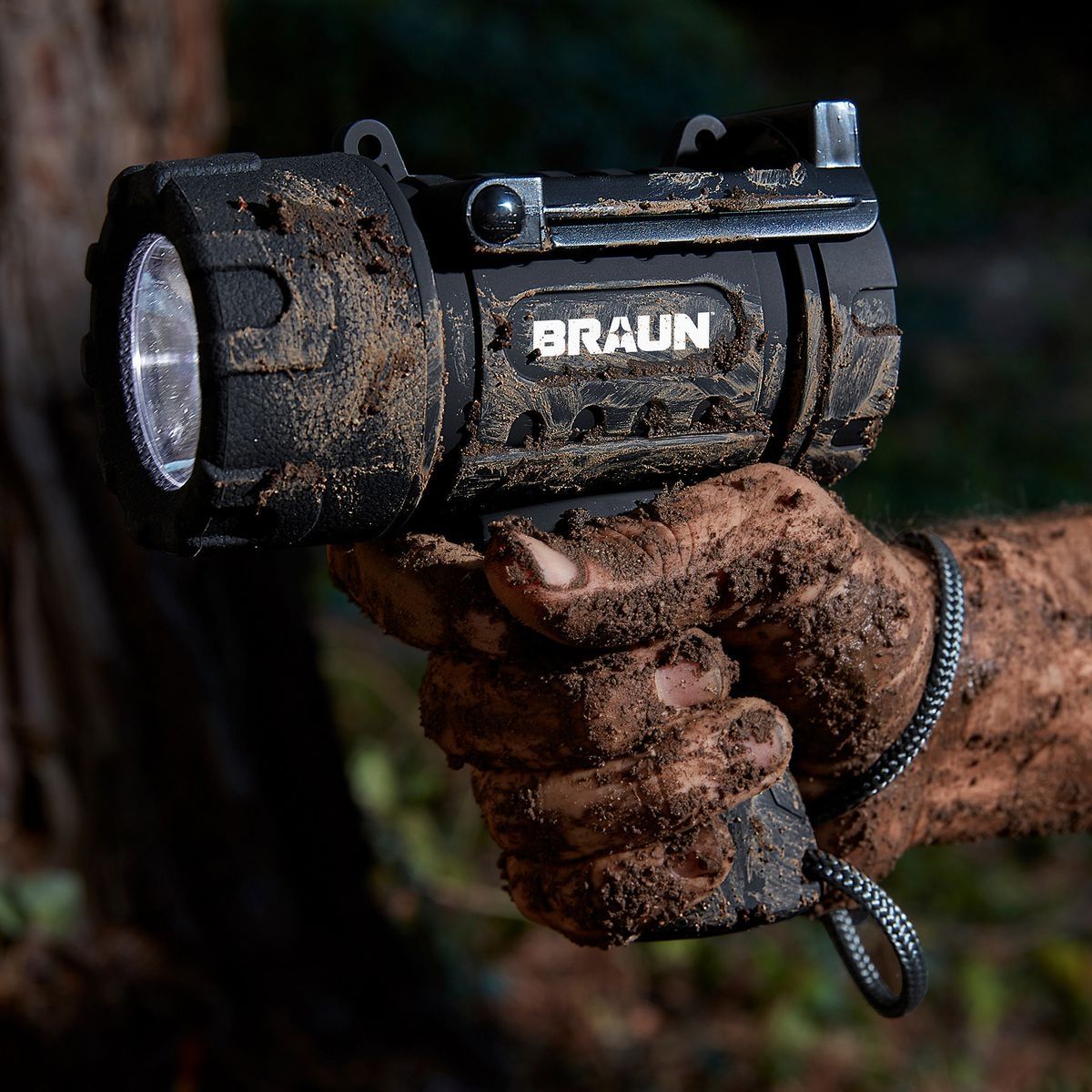 BRAUN 400 Lumen Rechargeable Waterproof LED Spotlight