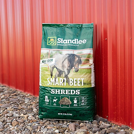 Standlee Premium Products Smart Beet Shreds Beet Pulp Horse Feed, 25 lb. Bag